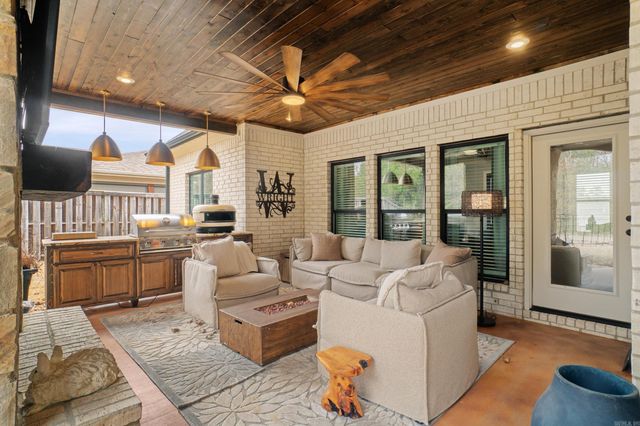 2706 Dominion Drive, Searcy, AR 72143