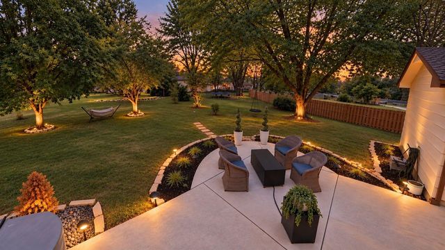 1409 N Wagon Wheel Ct, Derby, KS 67037
