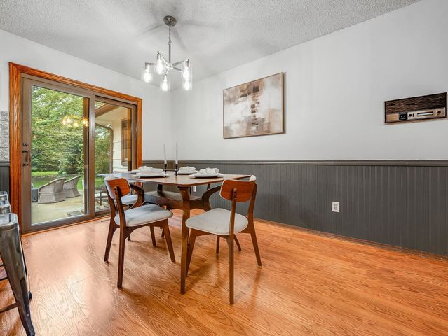 1409 N Wagon Wheel Ct, Derby, KS 67037