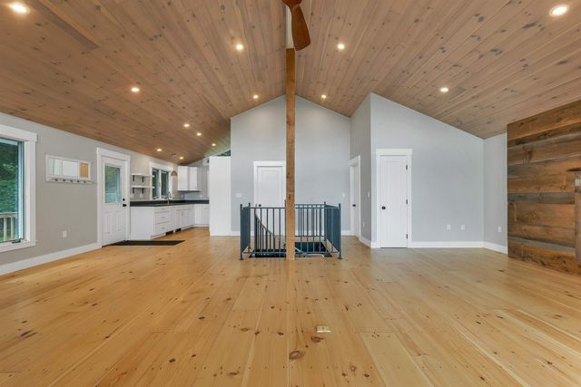 456 Sheridan Road, Moultonborough, NH 03254