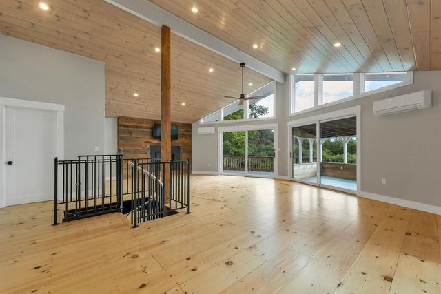 456 Sheridan Road, Moultonborough, NH 03254