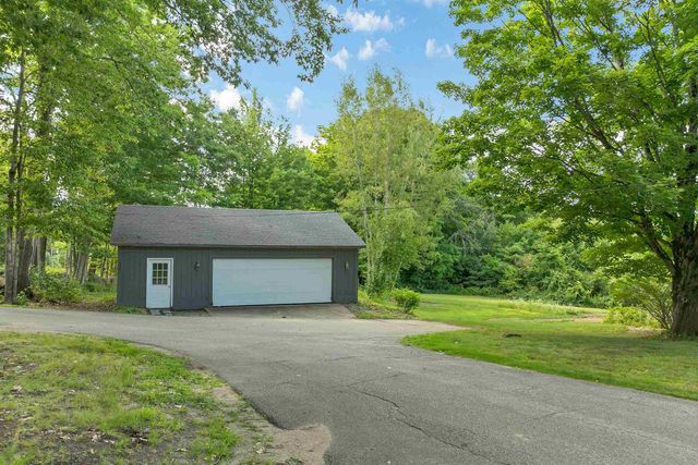 456 Sheridan Road, Moultonborough, NH 03254