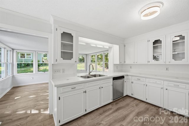 1321 Saluda River Drive, West Columbia, SC 29169