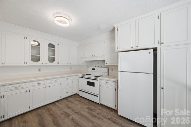 1321 Saluda River Drive, West Columbia, SC 29169
