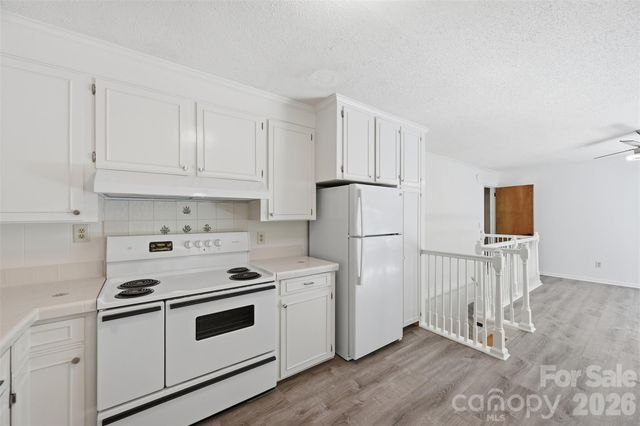 1321 Saluda River Drive, West Columbia, SC 29169