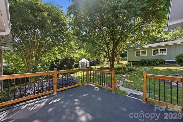 1321 Saluda River Drive, West Columbia, SC 29169