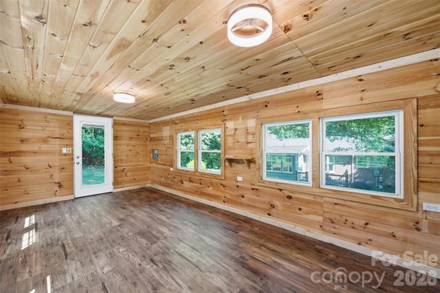 1321 Saluda River Drive, West Columbia, SC 29169