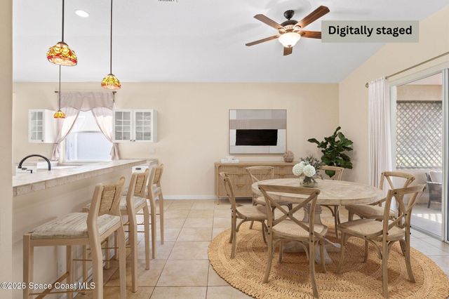 319 Gardendale Circle SE, Palm Bay, FL 32909