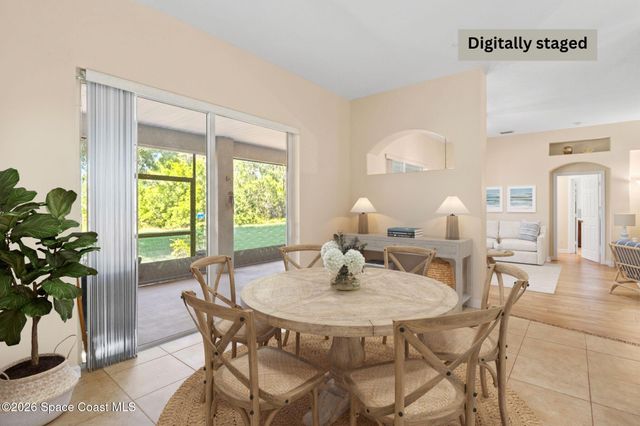 319 Gardendale Circle SE, Palm Bay, FL 32909