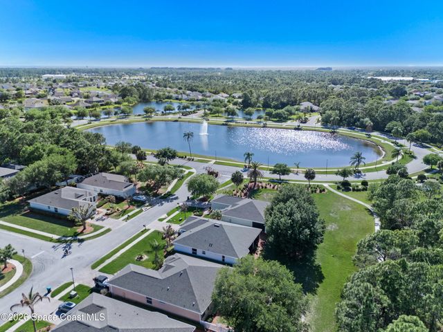 319 Gardendale Circle SE, Palm Bay, FL 32909