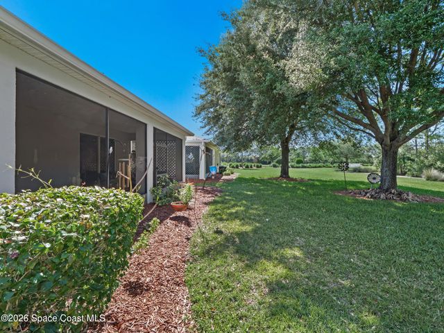 319 Gardendale Circle SE, Palm Bay, FL 32909