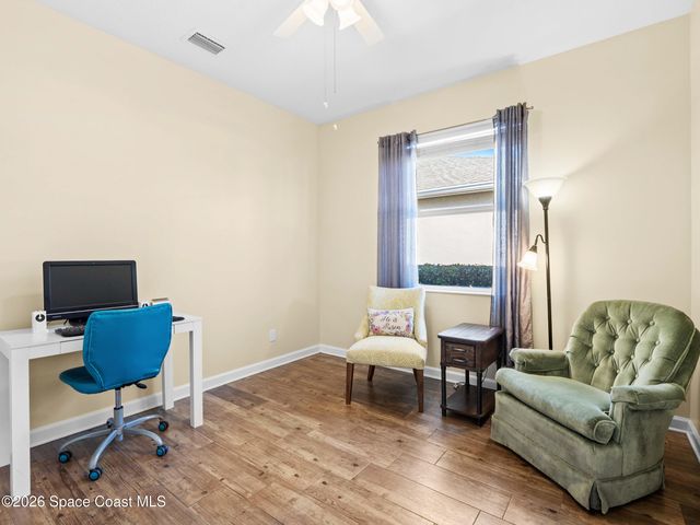 319 Gardendale Circle SE, Palm Bay, FL 32909