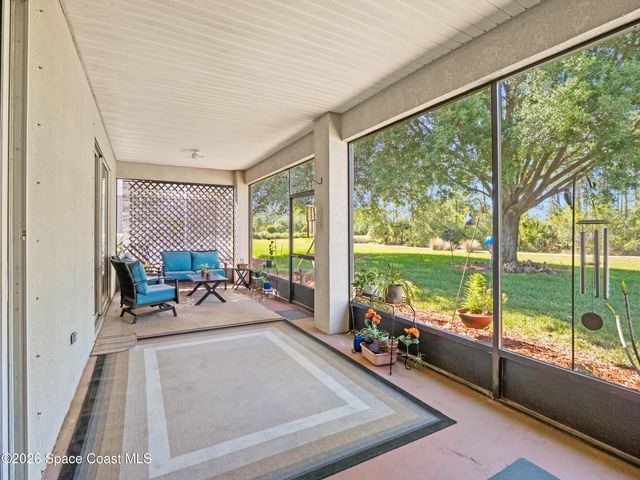319 Gardendale Circle SE, Palm Bay, FL 32909