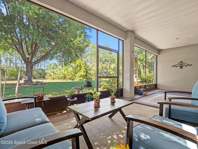 319 Gardendale Circle SE, Palm Bay, FL 32909