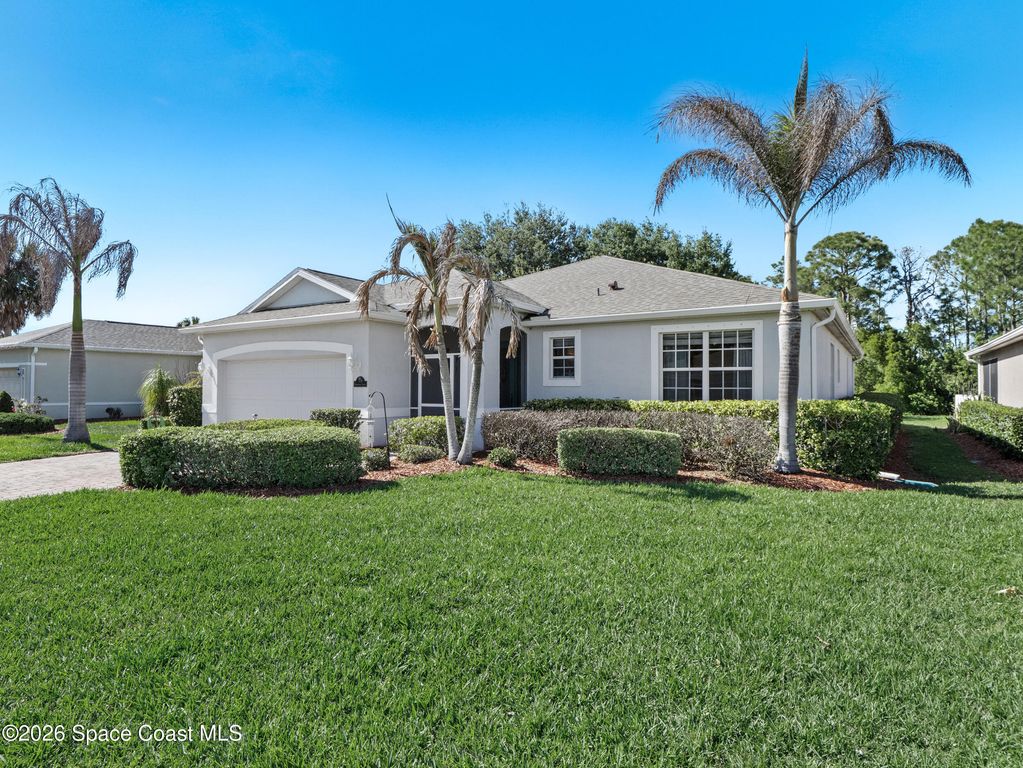 319 Gardendale Circle SE, Palm Bay, FL 32909