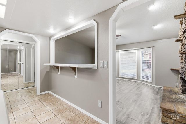 3466 S Vintage Way, Boise, ID 83706