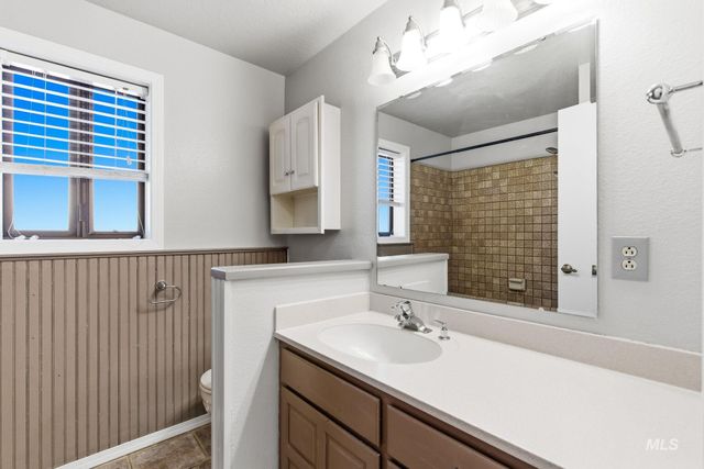 3466 S Vintage Way, Boise, ID 83706