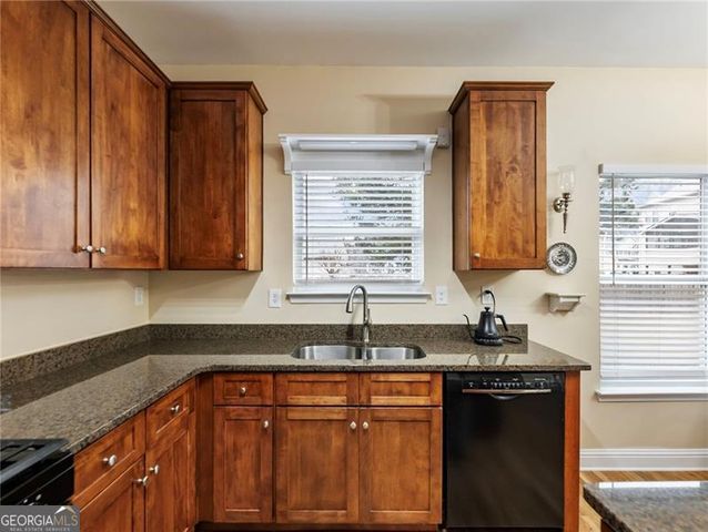 150 Jackson Avenue, Braselton, GA 30517