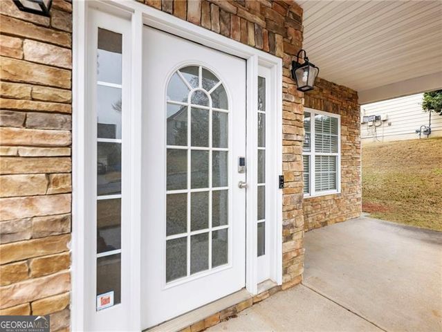 150 Jackson Avenue, Braselton, GA 30517