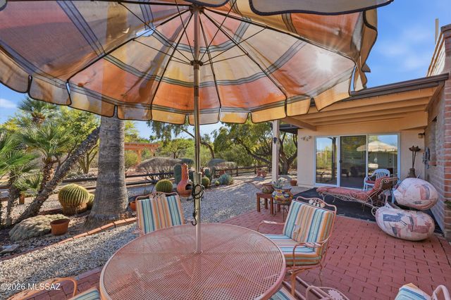 661 W Vía De Suenos, Green Valley, AZ 85622