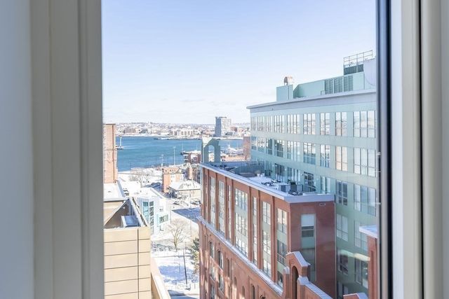 100 Lovejoy Wharf PH1A, Boston, MA 02114