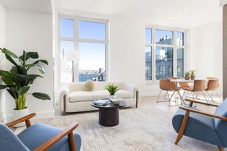 100 Lovejoy Wharf PH1A, Boston, MA 02114