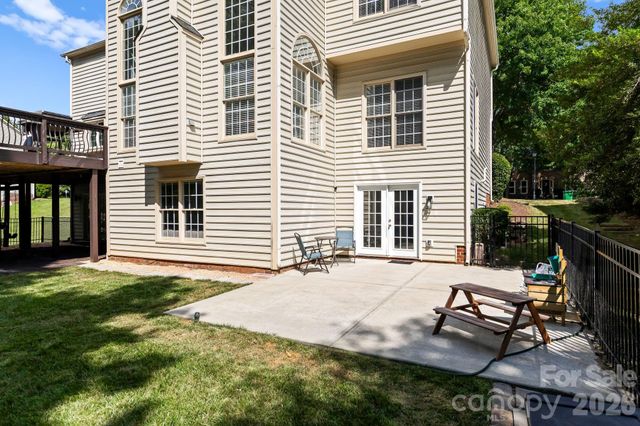 2718 Peverell Lane, Charlotte, NC 28270