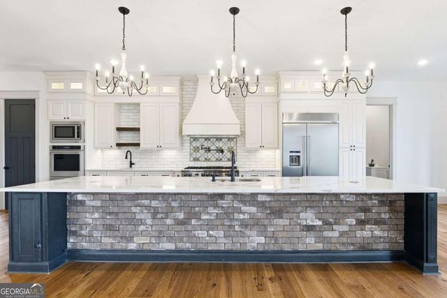 738 Overlook Trail, Acworth, GA 30101