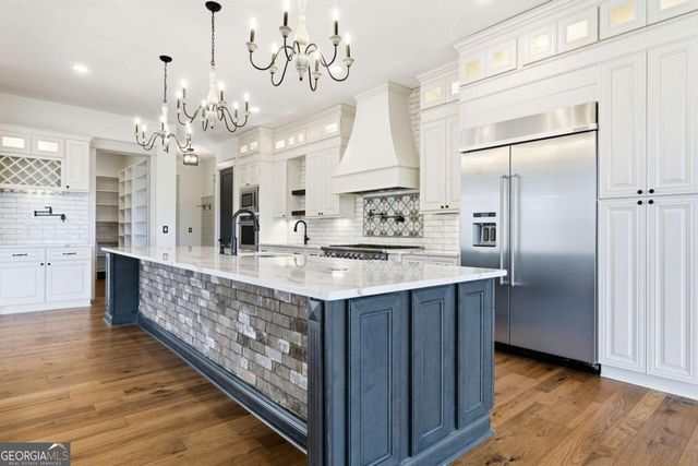 738 Overlook Trail, Acworth, GA 30101