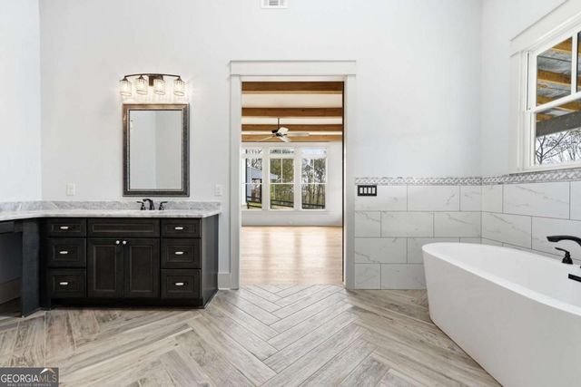 738 Overlook Trail, Acworth, GA 30101