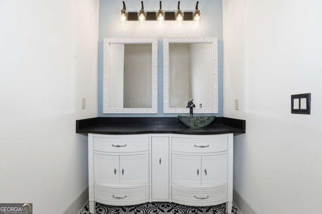 738 Overlook Trail, Acworth, GA 30101