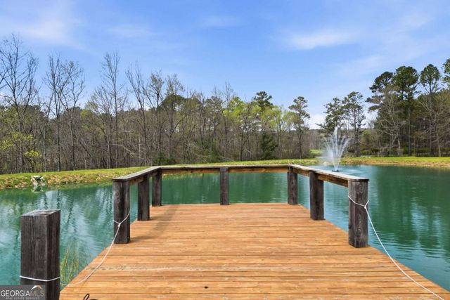 738 Overlook Trail, Acworth, GA 30101