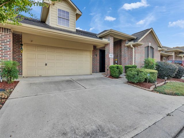 1534 Village Townhome Drive, Pasadena, TX 77504