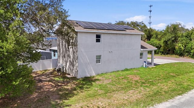 3702 WIGGINS LEAF STREET, Tampa, FL 33619