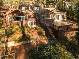 12 Georgiana Drive, Cumberland, RI 02864