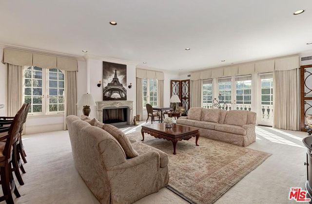 701 N Beverly Drive, Beverly Hills, CA 90210