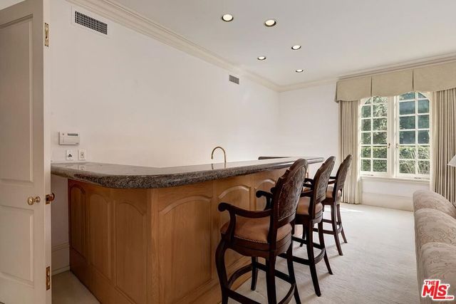 701 N Beverly Drive, Beverly Hills, CA 90210