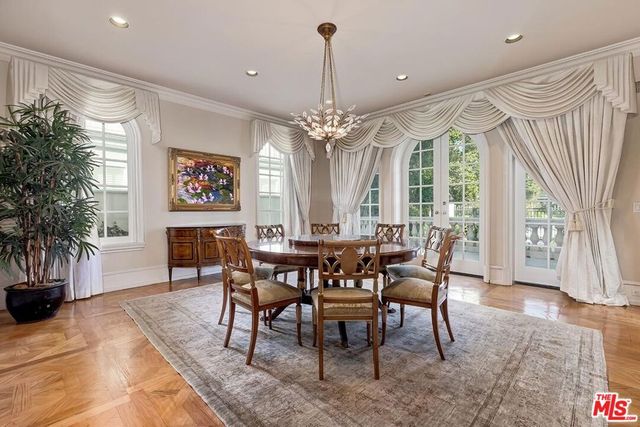 701 N Beverly Drive, Beverly Hills, CA 90210