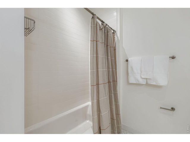 1750 Wewatta St 1821, Denver, CO 80202