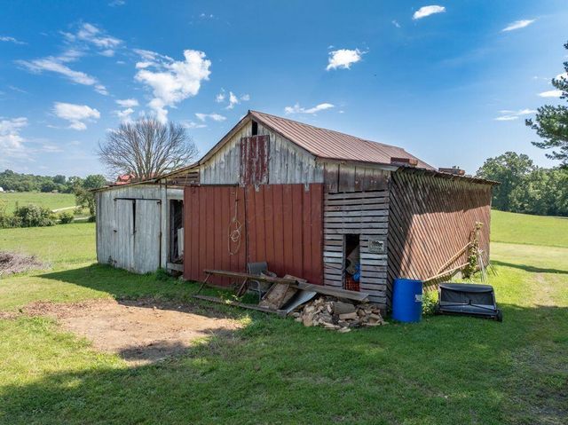 6454 Castle Road, Johnstown, OH 43031