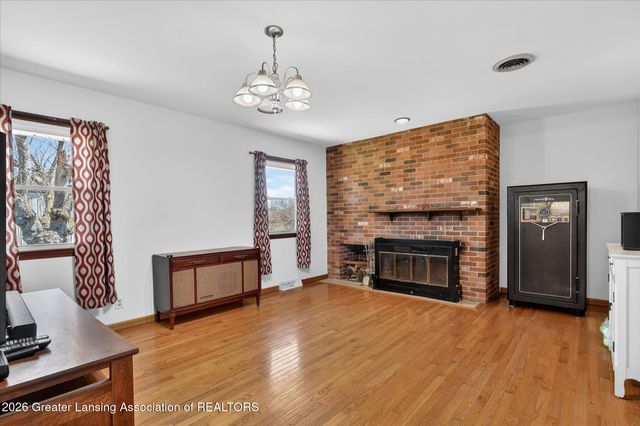 13625 S Jones Road, Eagle, MI 48822