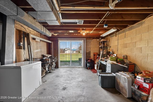 13625 S Jones Road, Eagle, MI 48822