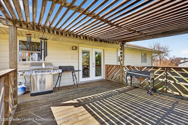 13625 S Jones Road, Eagle, MI 48822