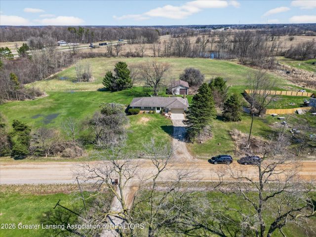 13625 S Jones Road, Eagle, MI 48822