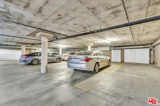 4426 VENTURA CANYON Avenue 102, Sherman Oaks, CA 91423