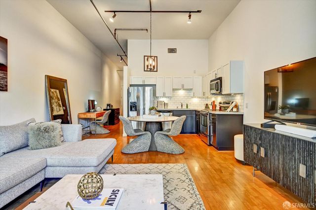 81 Lansing Street 309, San Francisco, CA 94105