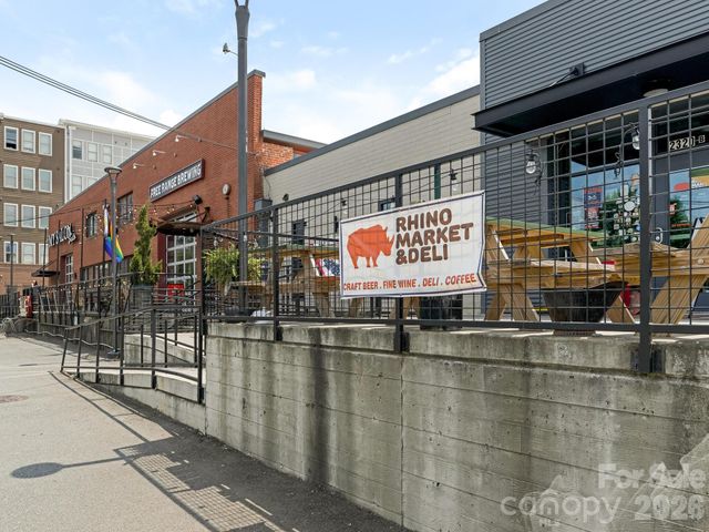 1275 N Caldwell Street, Charlotte, NC 28206