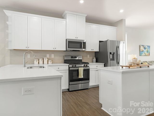 1275 N Caldwell Street, Charlotte, NC 28206