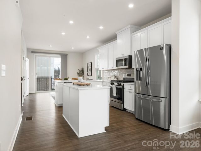 1275 N Caldwell Street, Charlotte, NC 28206