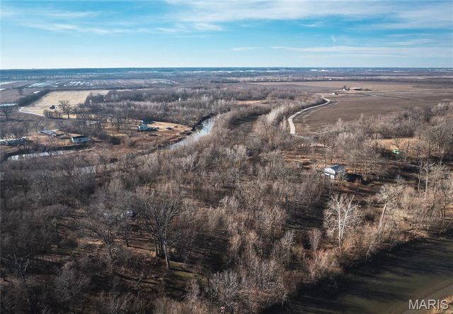 10 Lehmond Island Road, St Charles, MO 63301